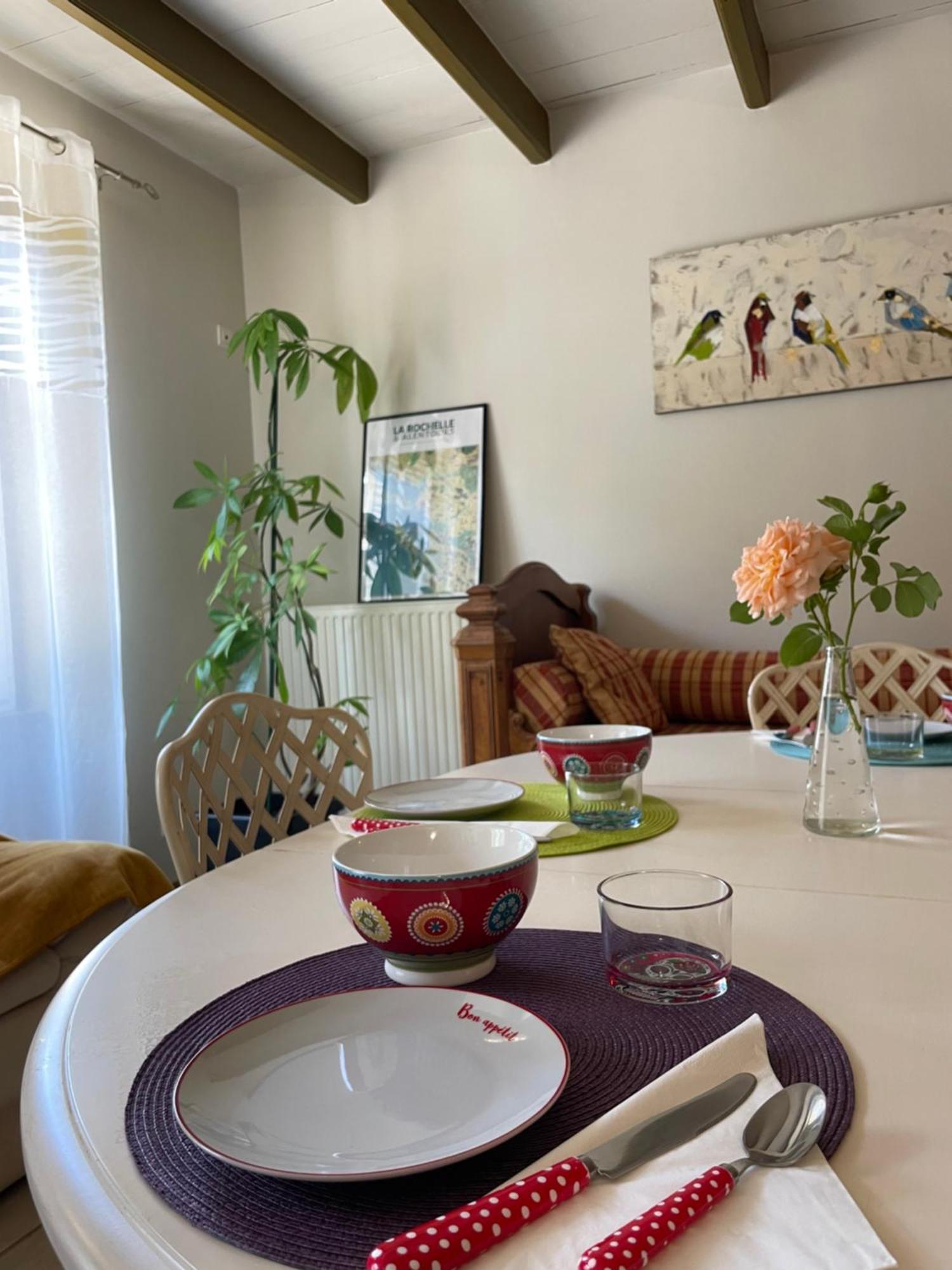 L'Escale Bed & Breakfast La Jarrie ภายนอก รูปภาพ